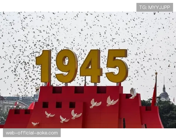 粤BA中山队球迷激动到扇子拍烂，全场大合唱《歌唱祖国》